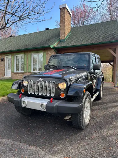 TRÈS BEAU JEEP TOUJOURS BIEN ENTRETENU ET SUPER FIABLE. JAMAIS ACCIDENTÉ, MÉCANIQUE EN EXCELLENTE CO...