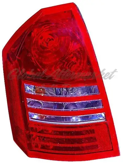 Chrysler 300 2005-2007 — Tail Lamp Left 5.7l 6.1l HQ ✅ Ontario-based — no cross-border shipping, dut...