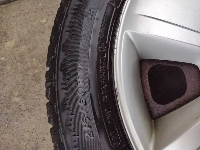 Snow Tires in Tires & Rims in Windsor Region - Image 4