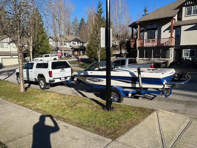 2008 Malibu LX Top Shape with top shape trailer for sale in Powerboats & Motorboats in Tricities/Pitt/Maple - Image 2