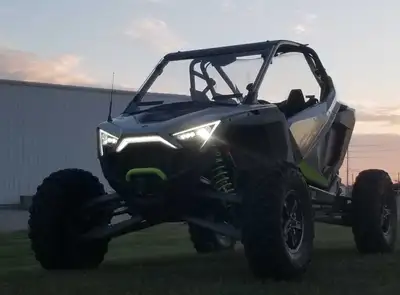 2022 polaris rzr turbo r ultimate edition. Fully loaded with every available option. Fox live valve...