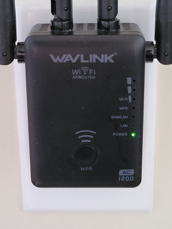 WavLink AERIAL D4 – AC1200 Dual-band Wireless AP/Range Extender in Networking in Dartmouth