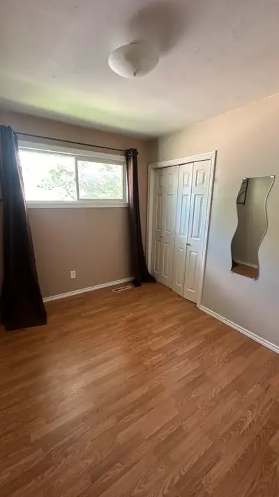 Private room in shared house