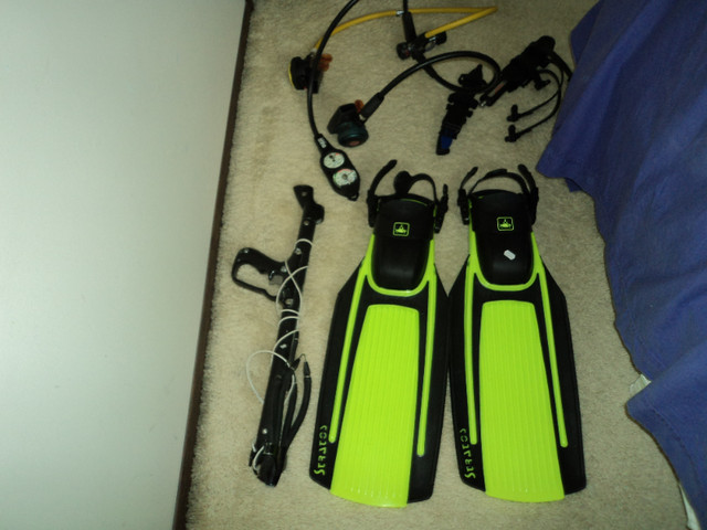 Scuba diving gear, swim recreational use for sale in Water Sports in Edmonton - Image 2
