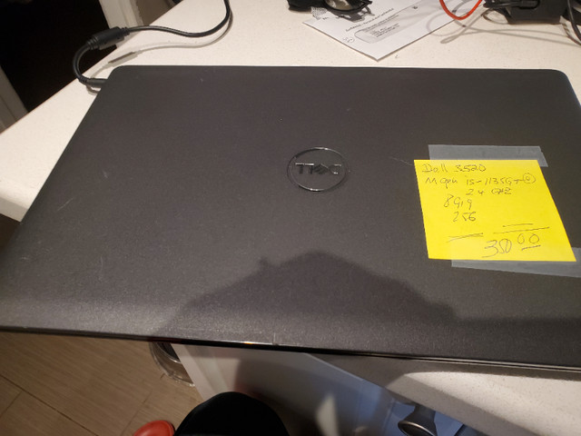 Dell Latitude 3520 15.6" FHD, Intel 11th Gen. i5, 256GB NVMe, 8G in Laptops in Hamilton - Image 3