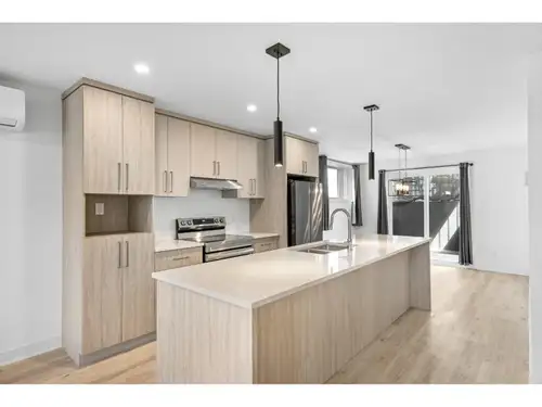 Chambre à louer disponible– Saint-Hubert | 700 $/mois | TOUT INCLUS 3377, boulevard Mountainview, Sa...