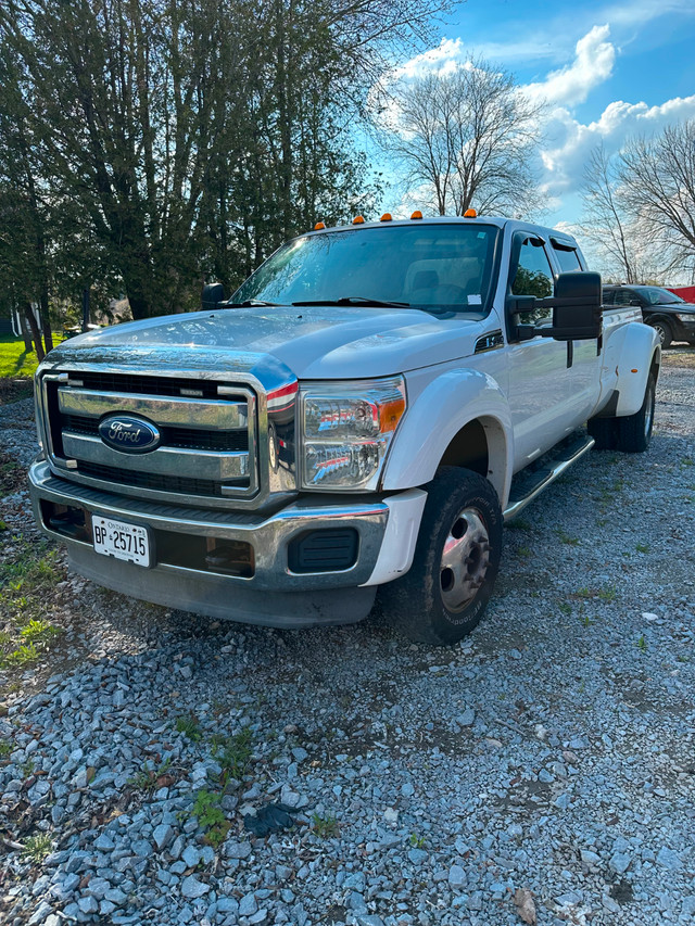 2012 Ford F450 Dually Crew Cab in Cars & Trucks in Markham / York Region