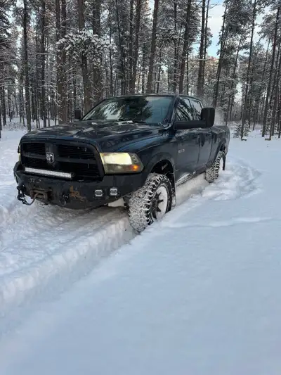 Asking 5500 obo, send an offer, just need gone ASAP!! Engine was replaced at 270,000, new engine had...