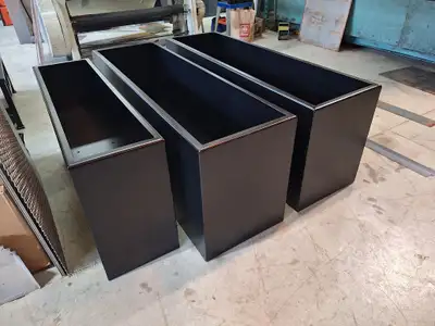 Custom made flower pots and planter boxes, View more