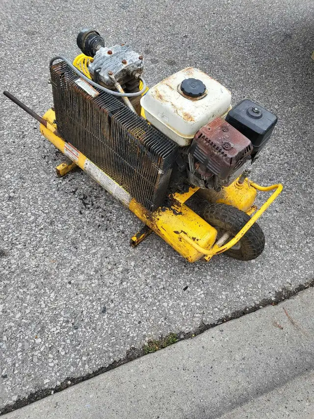 lawnmower snowblowers in Snowblowers in Mississauga / Peel Region - Image 2