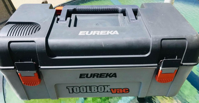 EUREKA TOOLBOX VAC VERY POWERFUL 6 AMPS BEST FOR JOB SIDE GARAGE in Tool Storage & Benches in Hamilton - Image 3