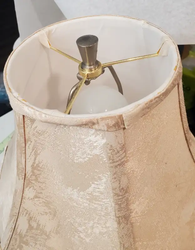 Lamp solid metal + wood. Antique62863732599298122