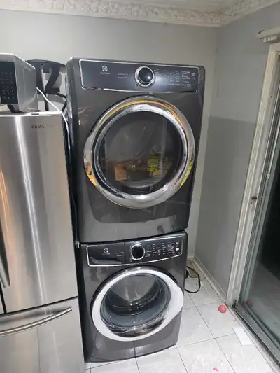 27" LG Electrolux Washer Dryer Set - CAN DELIVER, View more