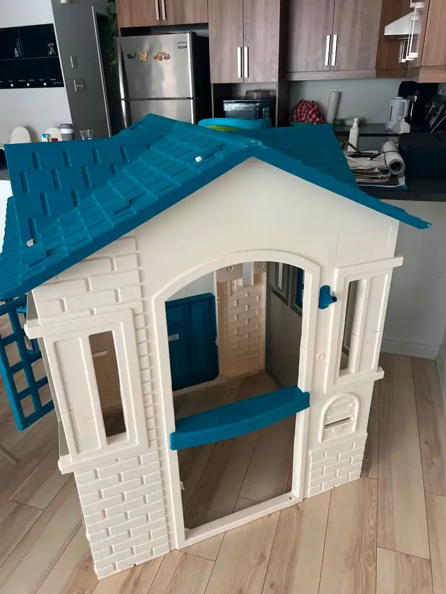 Kids Play House63826839581571121