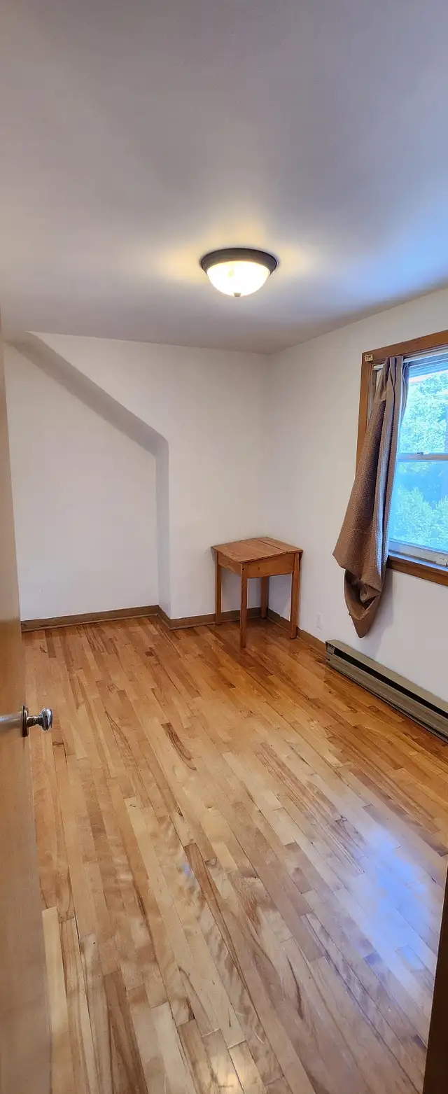 4 1/2 à louer in Long Term Rentals in Sherbrooke - Image 9