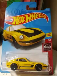 2019 Hot wheels Nissan Fairlady Z yellow