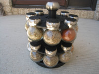 16 Piece, nice Spice Rack for your Kitchen