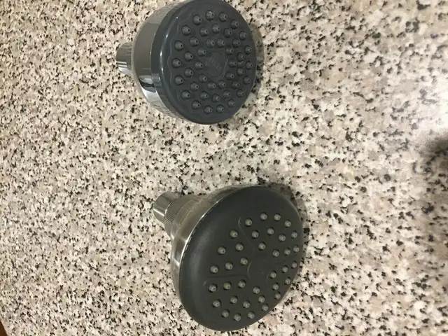 Shower Head in Bathwares in Markham / York Region - Image 2