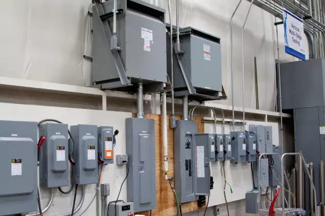 PROFESIONAL ELECTRICAL CONTRACTOR628637215720991227