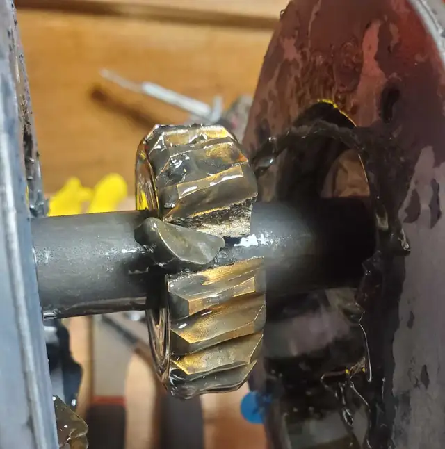 Small engines WE COME TO YOU 306 716 105362864363568259121
