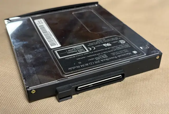 VINTAGE PowerBook 20X CD-ROM Module, Model M2451, WallStreet in Laptop Accessories in Ottawa - Image 5