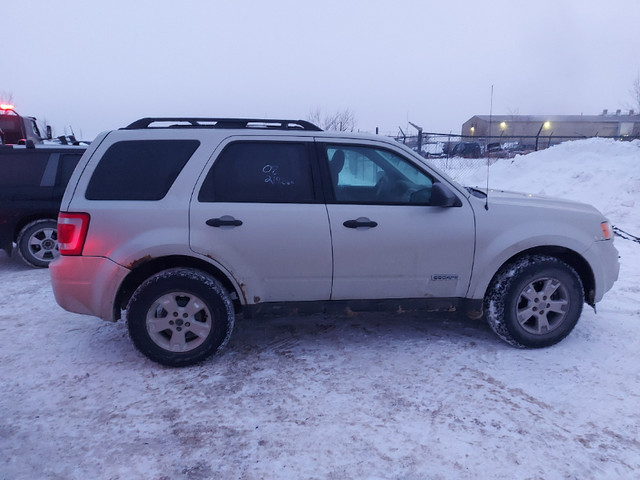 2008 Ford Escape Parts out in Auto Body Parts in Winnipeg