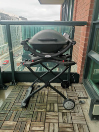 Weber Q1400 Portable Electric BBQ Grill w/ Handle stand & cover