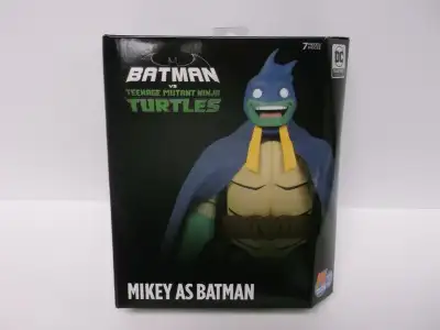 DC Collectibles - Batman VS TMNT - Mikey as Batman, View more