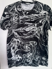 Sandro Mens T shirts - Size S