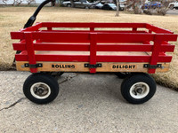 Vintage Rolling Delight Wooden Wagon for Kids, Model 550