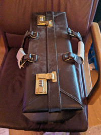 Lockbox briefcases