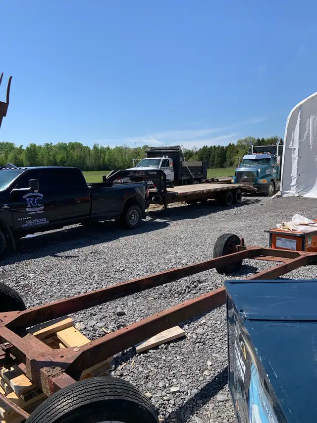 Float Services 476383894717091840
