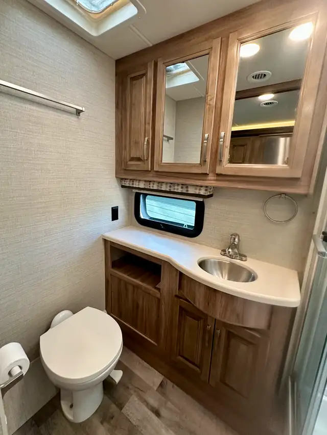 2020 Jayco Precept  in RVs & Motorhomes in Port Alberni - Image 8