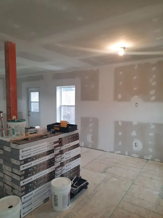 RESIDENTIAL PAINTER415732355397079041