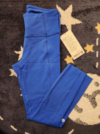 BNWT Lululemon Fast and Free HR Tight 25" - Royal Blue - Size 6
