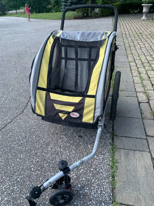 twin bike trailer in Kids in Markham / York Region - Image 2