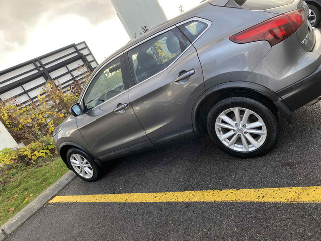 2017 Nissan Qashqai in Cars & Trucks in Gatineau - Image 2