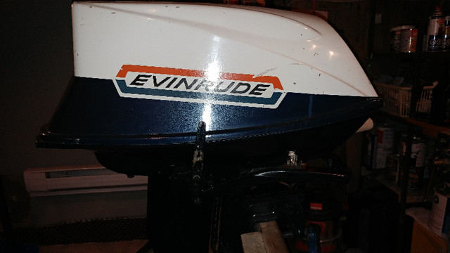 1970 Evinrude Fastwin 18 Long Shaft Outboard Motor in Boat Parts, Trailers & Accessories in Bridgewater - Image 4