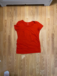 H&M red shirt 