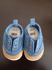 Baby boy shoes - 0-3 Months BN