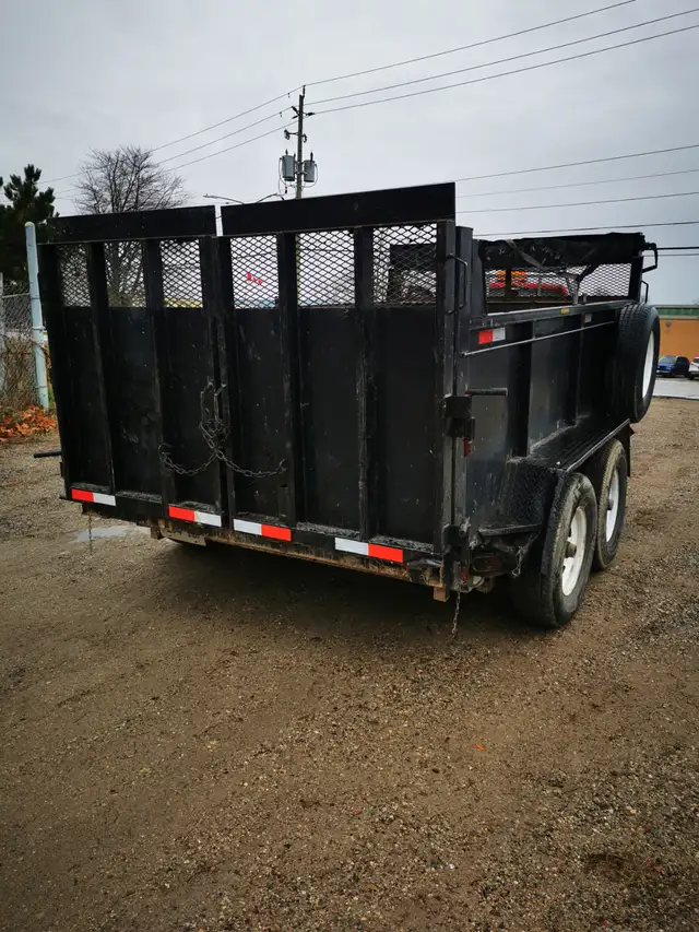 Dump trailer in Other in London - Image 4