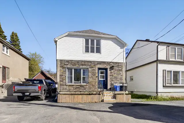 Updated 2 Bedroom, 1.5 Bath House