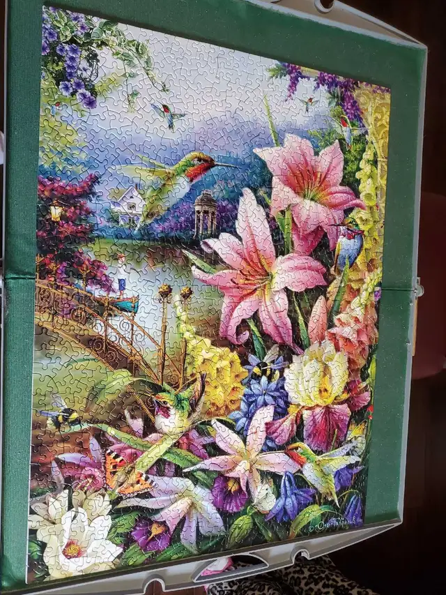 GARDEN BY THE RIVER  in Hobbies & Crafts in Oshawa / Durham Region - Image 3