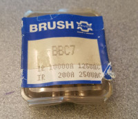 FUSE bbc7 AMP, 1⁄4” x 1-1⁄4" Glass Time Delay NEUF NEW
