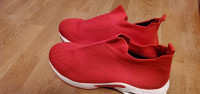 BRAND NEW Steel Toe Shoes - Red Size 10.5-11.5