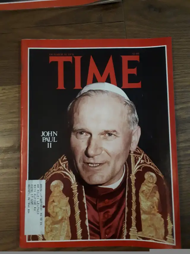 Lot de 4 Time magazine Pape Jean Paul II in Magazines in Laval / North Shore - Image 6