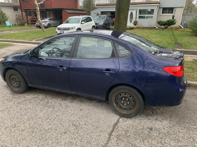 Blue 2010 Hyundai compact sedan (sold as is) in Cars & Trucks in City of Toronto - Image 3