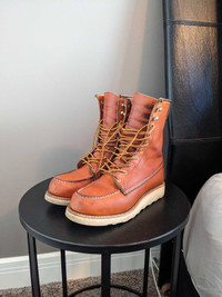 Red Wing Heritage Women's Moc 