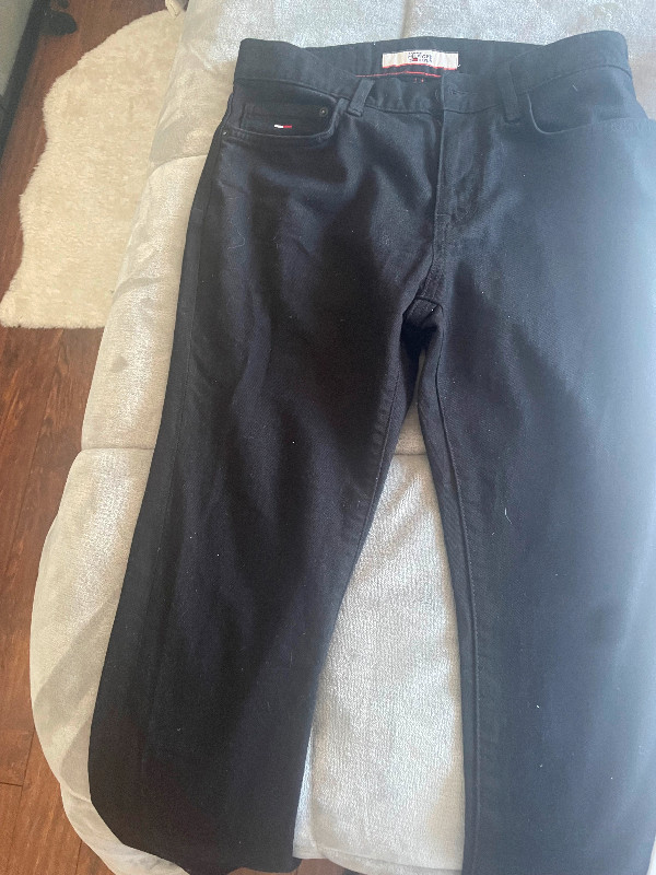 Pantalon authentique tommy, Zara , Simons hommes taille 28 et 29 dans Hommes  à Laval/Rive Nord