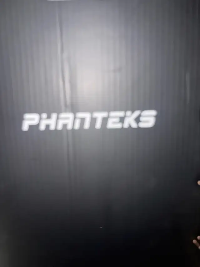 Phanteks EVOLV MATX in System Components in Markham / York Region - Image 6